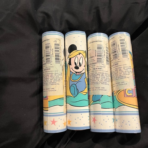 Baby Mickey and Minnie self stick boarders - Picture 3 of 4